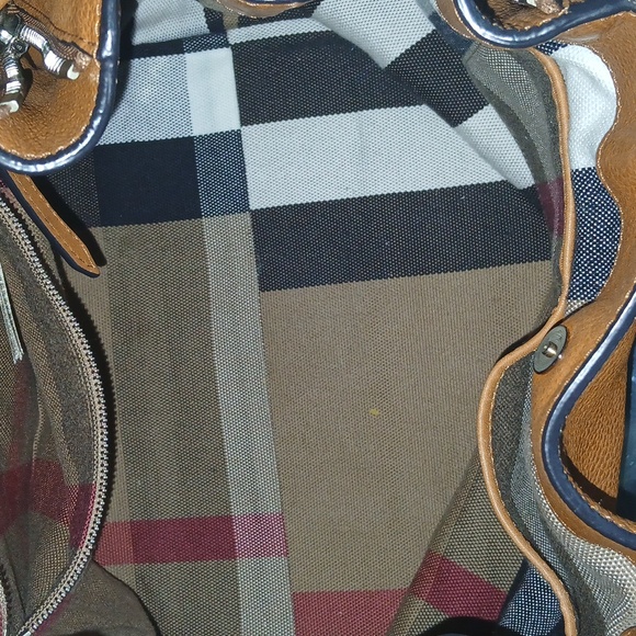 Burberry Brown Leather Shoulder Bag - Picture 11 of 13